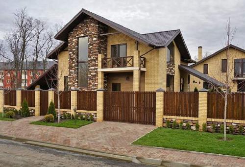 Можно ли строить беседку вплотную к забору. Общие требования к беседке для барбекю