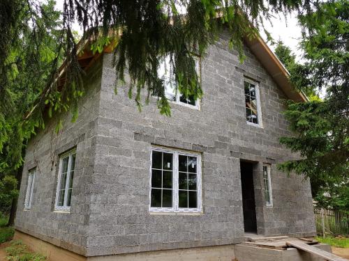 Арболит горит или нет. Достоинства дома из арболита