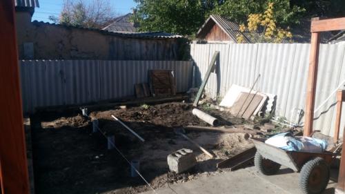 Из чего построить баню дешево. Отличная бюджетная баня 6*4 всего за месяц своими руками.