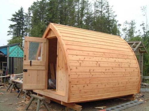 Самая простая баня своими руками. Бюджетная баня своими руками — разновидности конструкций, варианты недорогих материалов для внутреннего и внешнего обустройства своими руками
