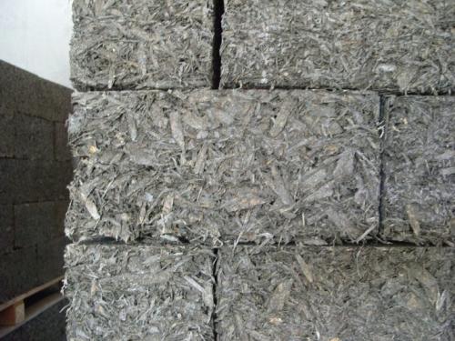 1.1 Технические характеристики и свойства арболитовых блоков. Плюсы и минусы блоков из арболита 16