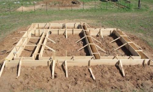 Как построить дом из бруса одному. Дом из бруса своими руками