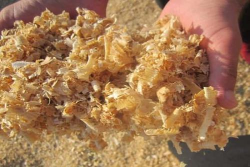 Утепление пола стружкой. Преимущества и недостатки опилок в виде утеплителя