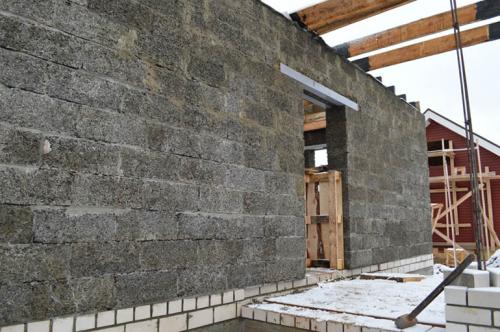 Преимущества и недостатки арболита. Недостатки блоков из арболита по мнению экспертов и владельцев домов