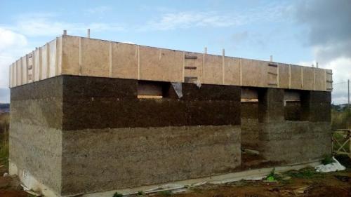 Строим фундамент для дома из арболита. На что стоит обратить внимание при выборе фундамента 03 Строим фундамент для дома из арболита. На что стоит обратить внимание при выборе фундамента 03