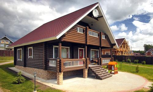 Какой дом теплее каменный или деревянный. Плюсы и минусы деревянных домов из бруса