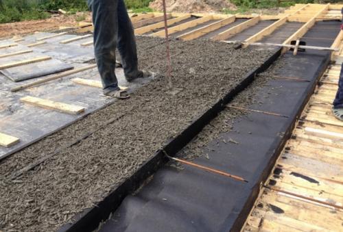 Дом из монолитного арболита своими руками. Как построить монолитный дом из арболита своими руками?